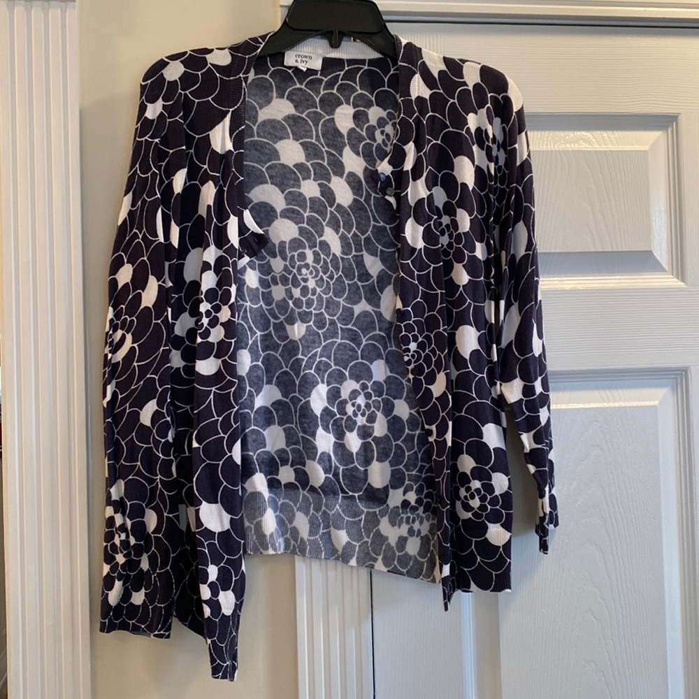 Crown & Ivy Cardigan